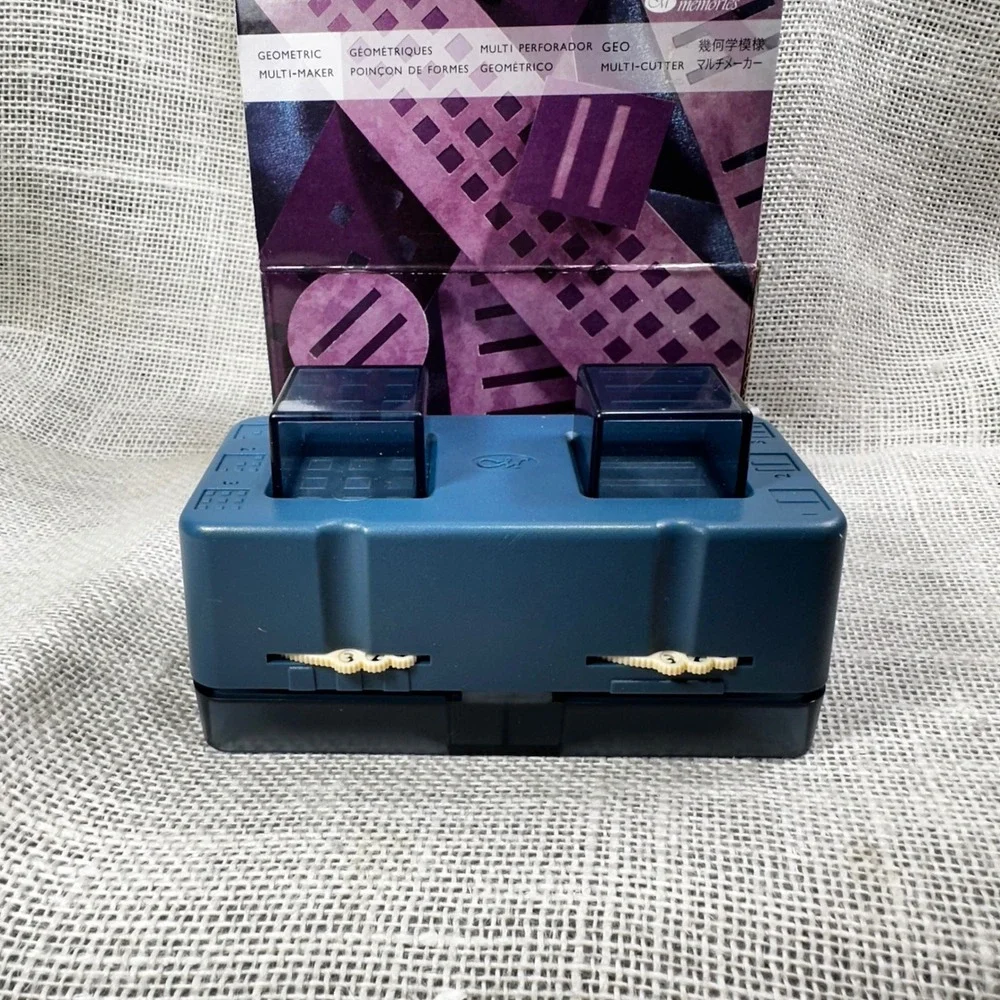 Creative Memories Geometric Multi-Maker /‎ Geo Multi-Cutter punch system
